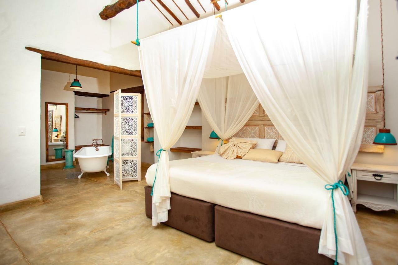 בריצ'ארה Hotel Boutique Venturi מראה חיצוני תמונה